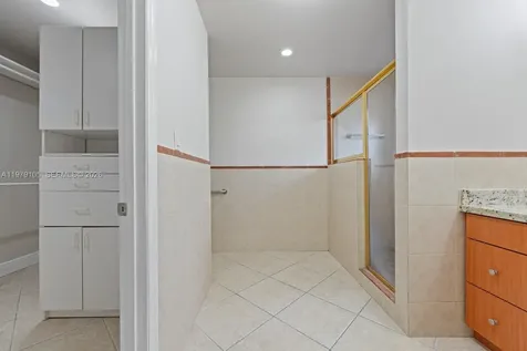 536 SW 88th Court Miami FL 33174