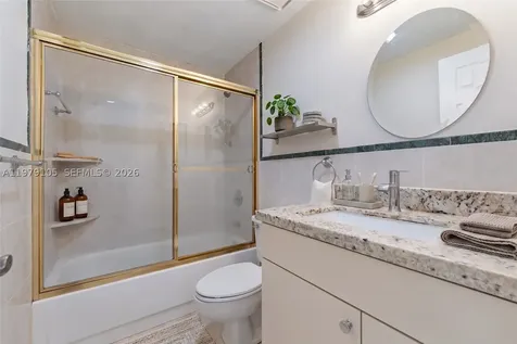 536 SW 88th Court Miami FL 33174
