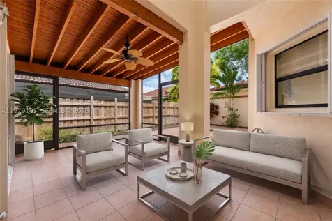 536 SW 88th Court Miami FL 33174