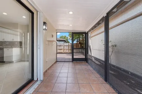 536 SW 88th Court Miami FL 33174