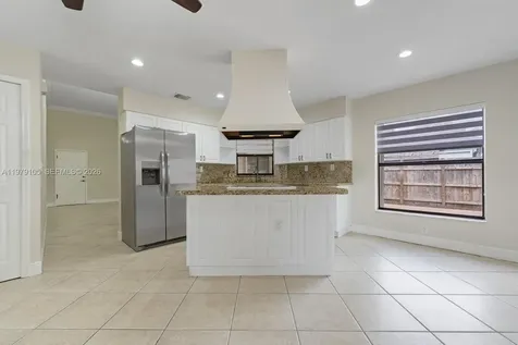 536 SW 88th Court Miami FL 33174