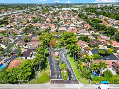 536 SW 88th Court Miami FL 33174