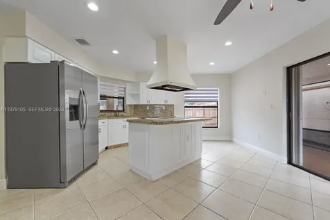 536 SW 88th Court Miami FL 33174