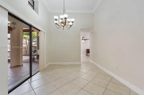 536 SW 88th Court Miami FL 33174