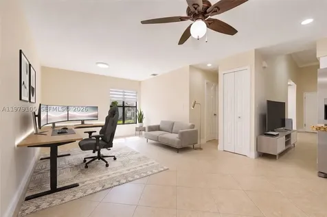 536 SW 88th Court Miami FL 33174