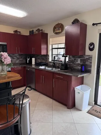 2370 NW 122nd Drive Coral Springs FL 33065