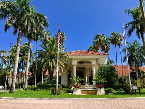 5758 NW 97th Place Doral FL 33178