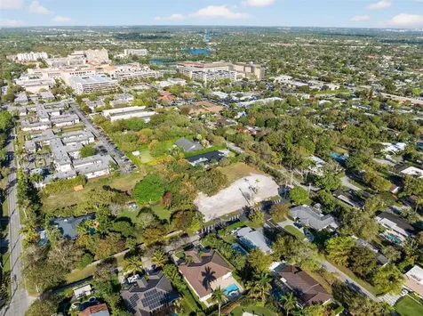 9232 SW 84 Avenue Miami FL 33156