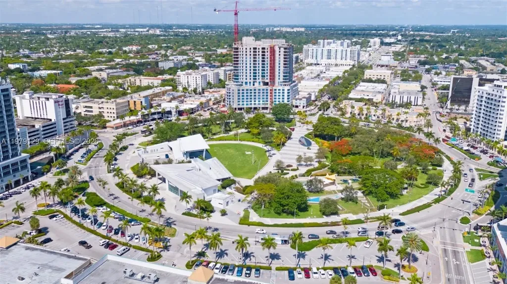 2005 Jefferson Street Hollywood FL 33020
