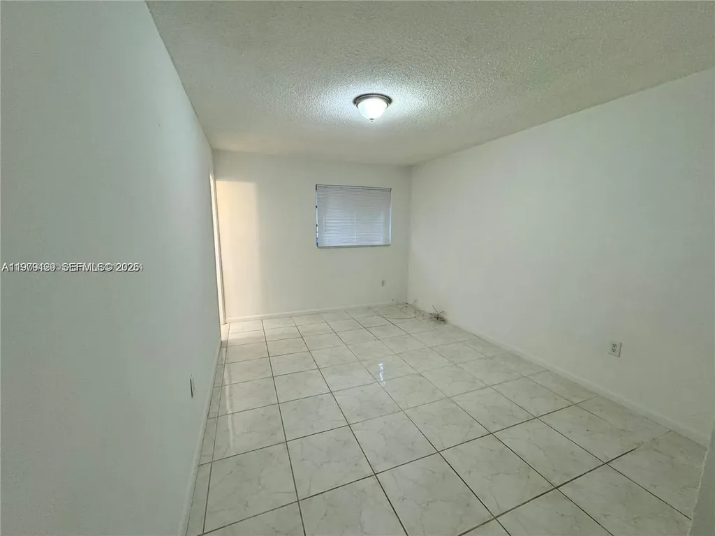 2005 Jefferson Street Hollywood FL 33020
