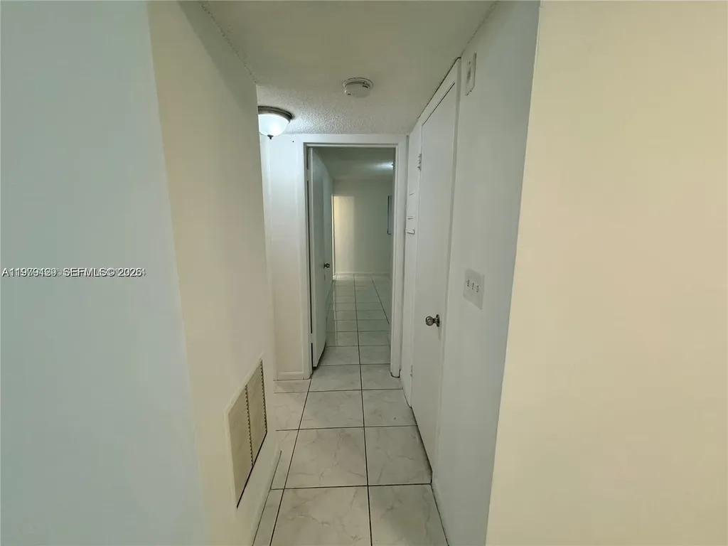 2005 Jefferson Street Hollywood FL 33020