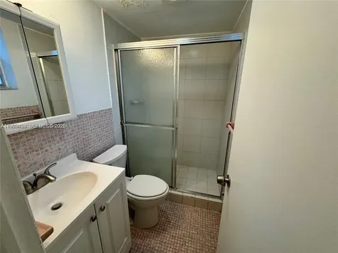 2005 Jefferson Street Hollywood FL 33020