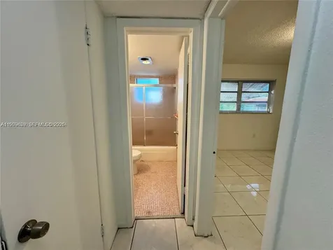 2005 Jefferson Street Hollywood FL 33020