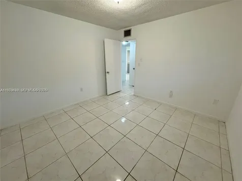 2005 Jefferson Street Hollywood FL 33020