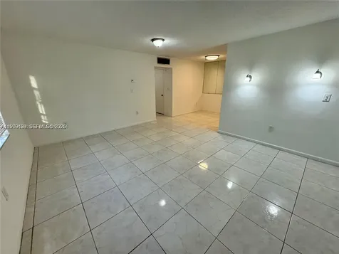 2005 Jefferson Street Hollywood FL 33020