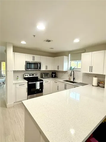 8999 NW 107th Court Doral FL 33178