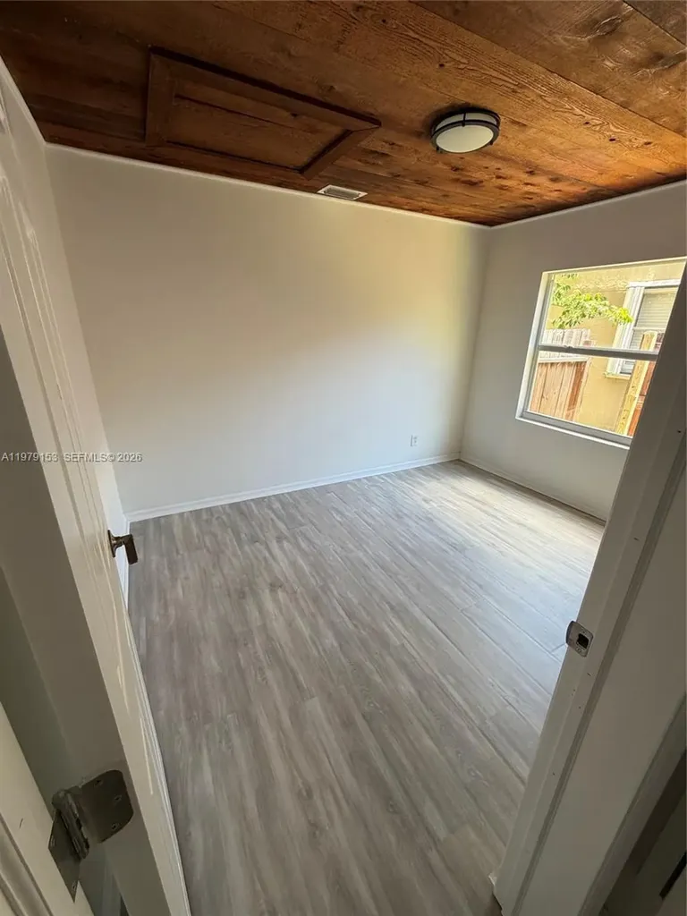 1640 Funston Street Hollywood FL 33020