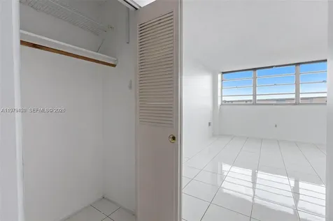 13155 Ixora Court North Miami FL 33181