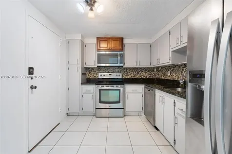 13155 Ixora Court North Miami FL 33181