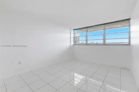 13155 Ixora Court North Miami FL 33181