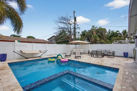 268 SE 8th Avenue Deerfield Beach FL 33441