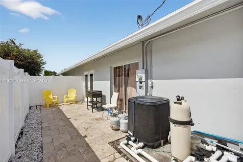 268 SE 8th Avenue Deerfield Beach FL 33441