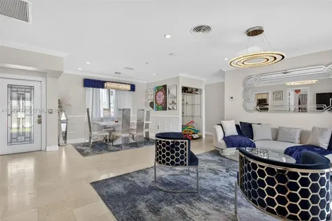 268 SE 8th Avenue Deerfield Beach FL 33441