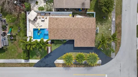 268 SE 8th Avenue Deerfield Beach FL 33441