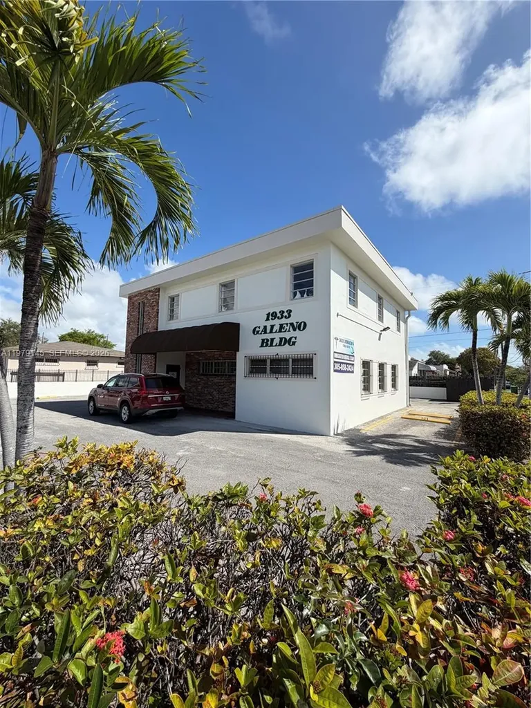 1933 SW 27th Avenue Miami FL 33145