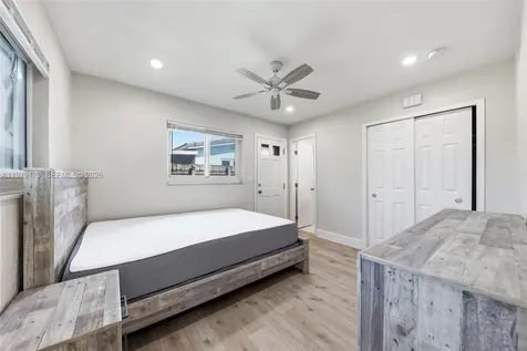 4561 SW 25th Terrace Dania Beach FL 33312