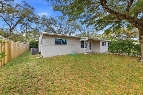 4561 SW 25th Terrace Dania Beach FL 33312