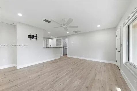 4561 SW 25th Terrace Dania Beach FL 33312