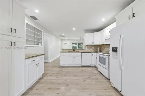 4561 SW 25th Terrace Dania Beach FL 33312