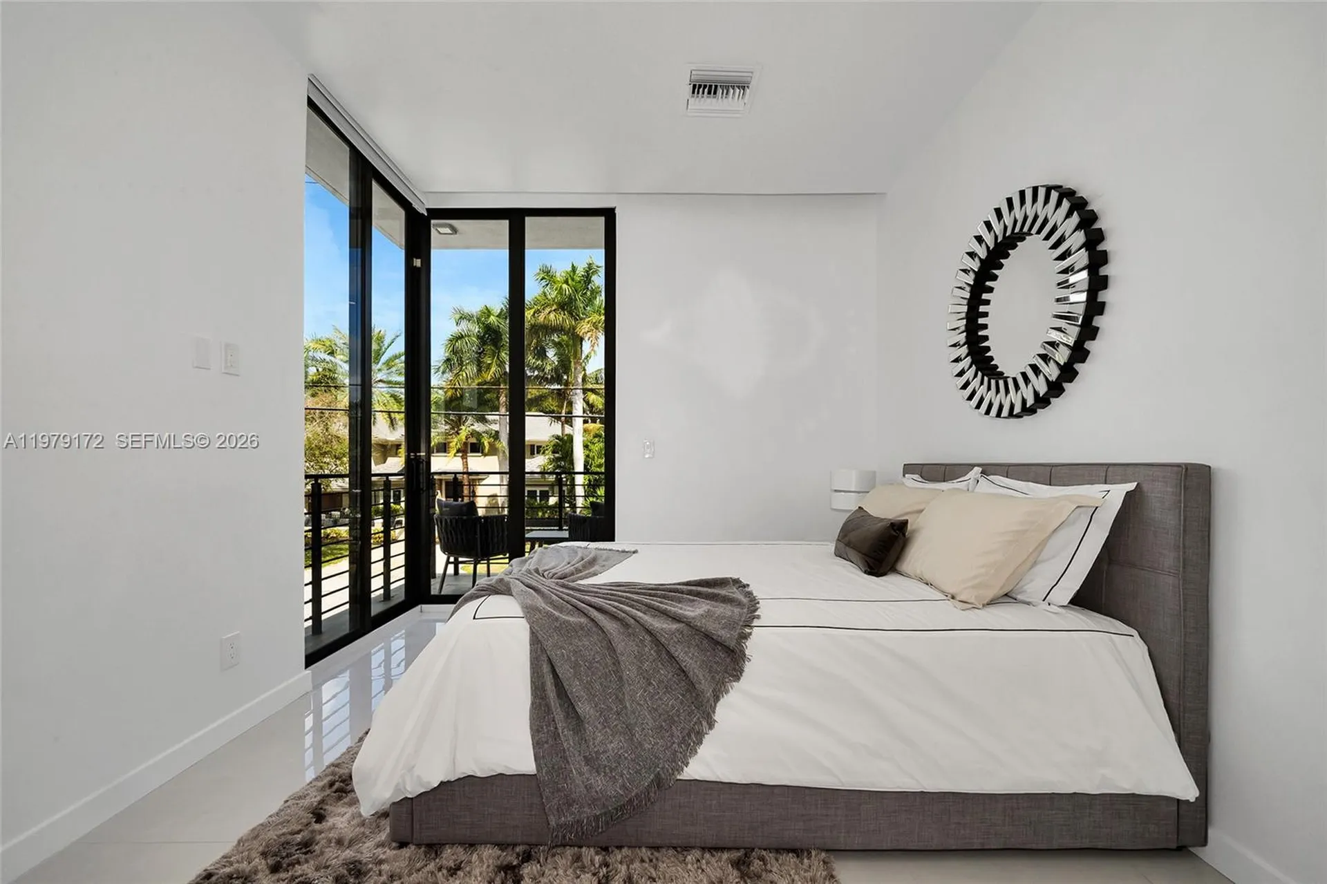 2516 NE 21st Street Fort Lauderdale FL 33305