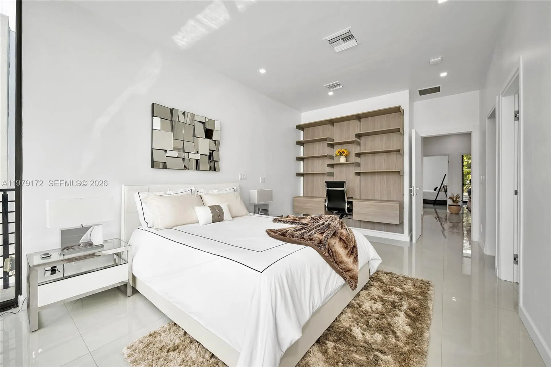 2516 NE 21st Street Fort Lauderdale FL 33305