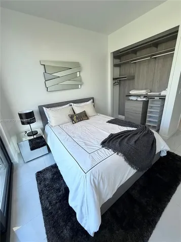 2516 NE 21st Street Fort Lauderdale FL 33305
