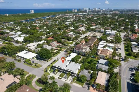 2516 NE 21st Street Fort Lauderdale FL 33305