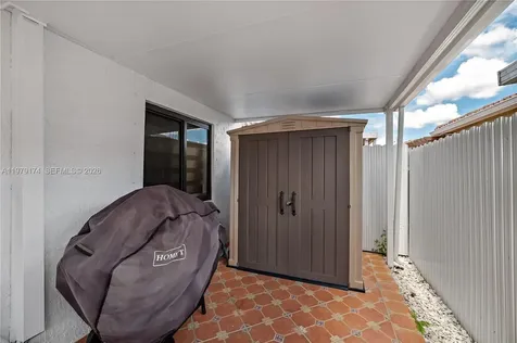 9046 NW 121st Terrace Hialeah Gardens FL 33018