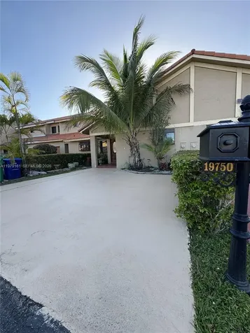 19750 Cypress Court Hialeah FL 33015