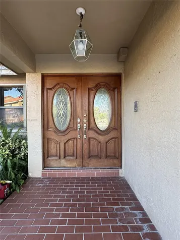 19750 Cypress Court Hialeah FL 33015