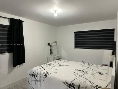 931 NE 199th Street Miami FL 33179