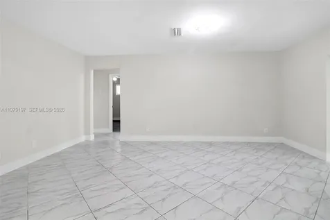 5300 Adams Street Hollywood FL 33021