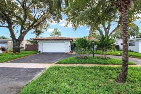 5300 Adams Street Hollywood FL 33021