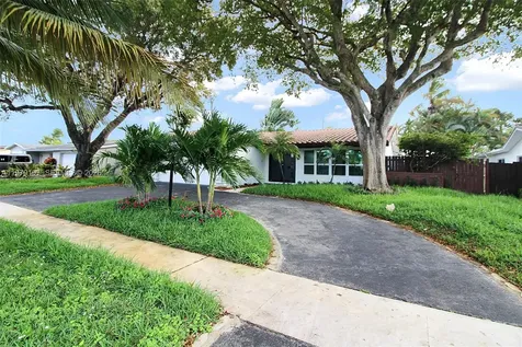 5300 Adams Street Hollywood FL 33021