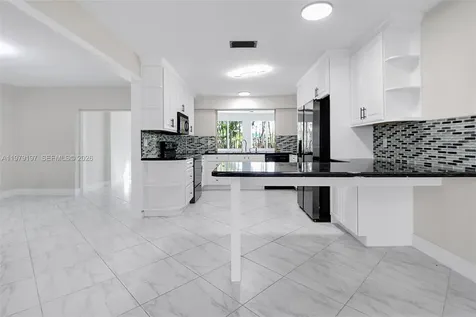 5300 Adams Street Hollywood FL 33021