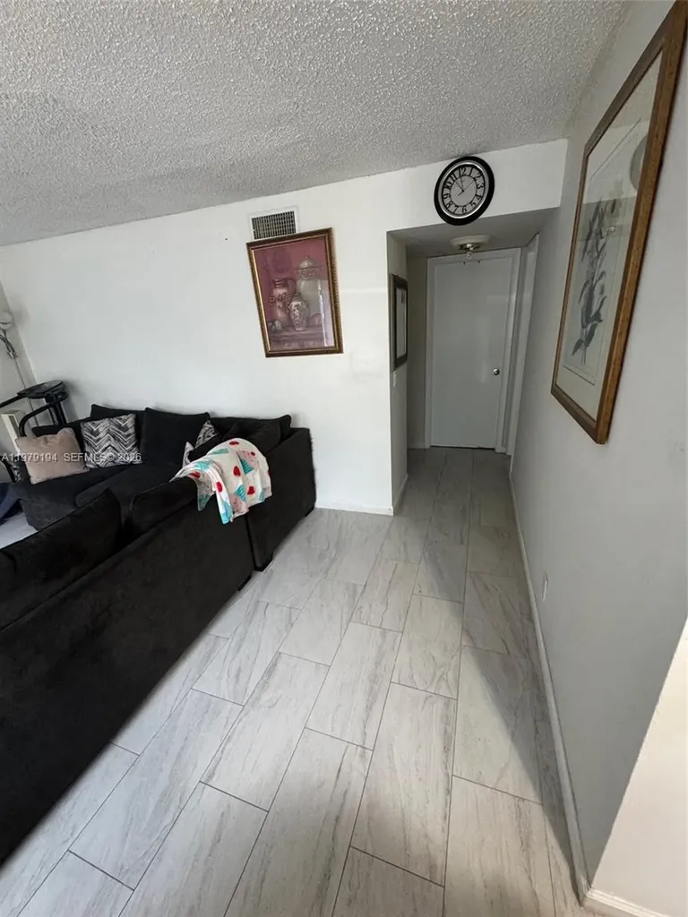805 S H Street Lake Worth FL 33460