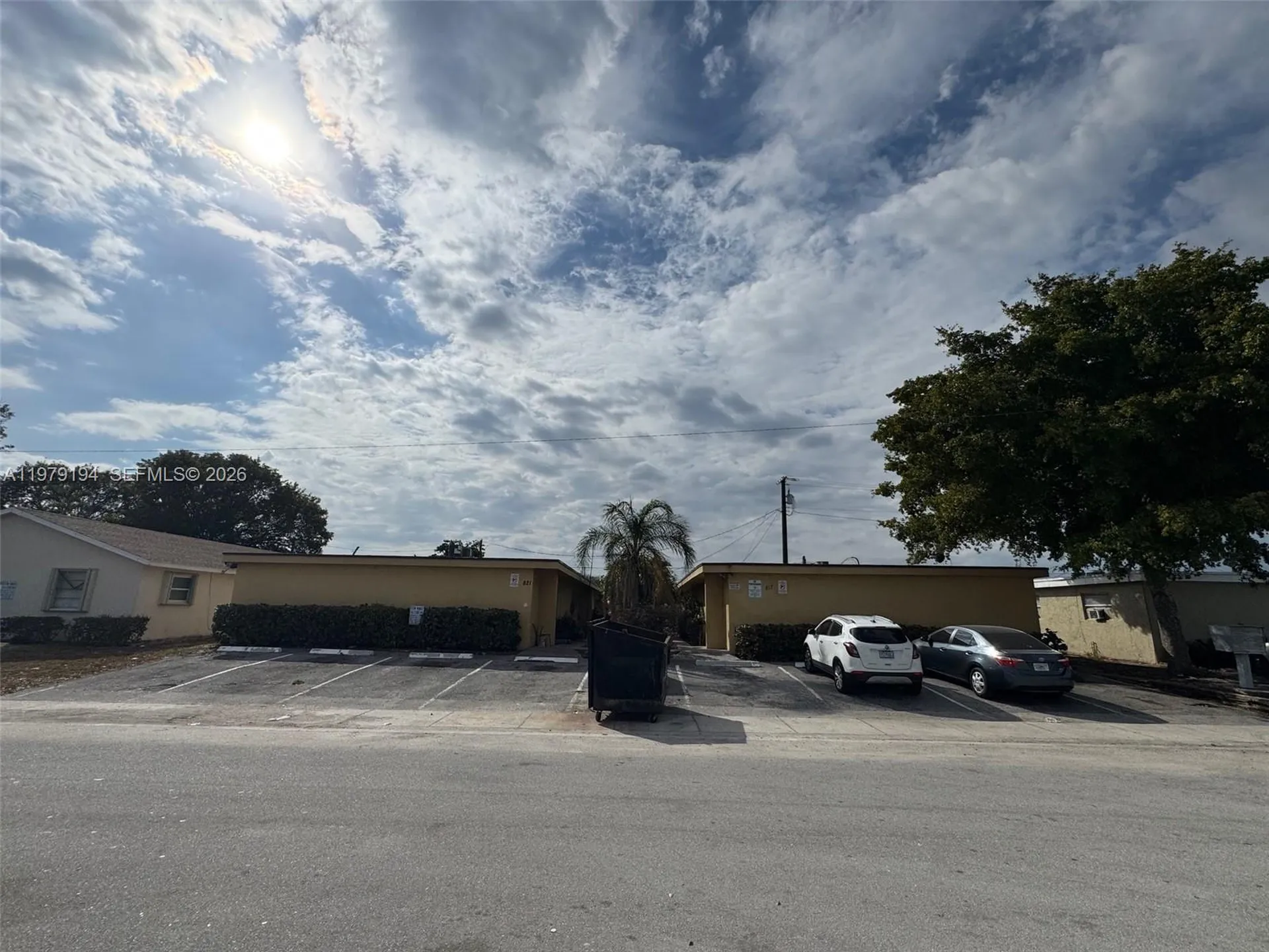 805 S H Street Lake Worth FL 33460