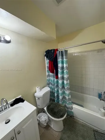 805 S H Street Lake Worth FL 33460