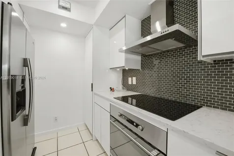 120 Jefferson Avenue Miami Beach FL 33139