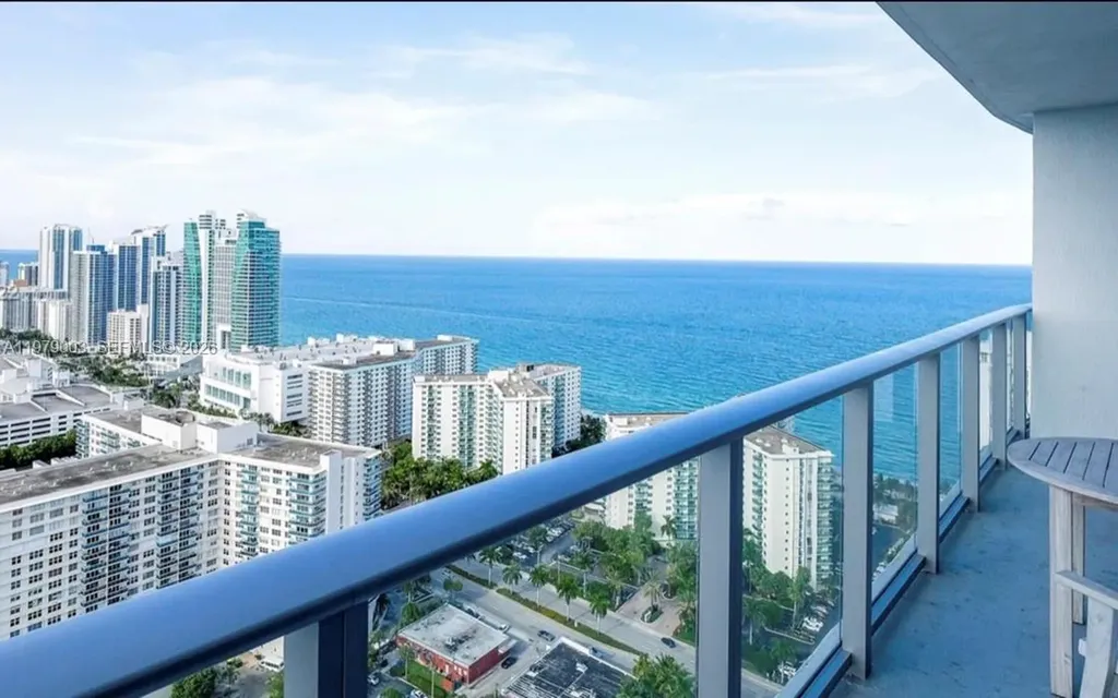 4010 S Ocean Drive Hollywood FL 33019